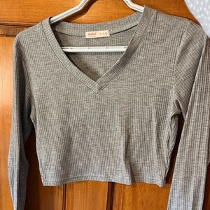 Ruche Gray Ribbed V-Neck Long Sleeve Crop Top